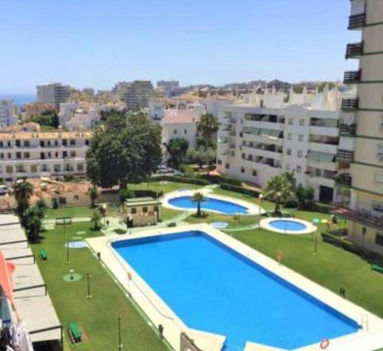 Estudio Con Vista Al Mar A 200 Mts De La Playa Benalmádena Esterno foto